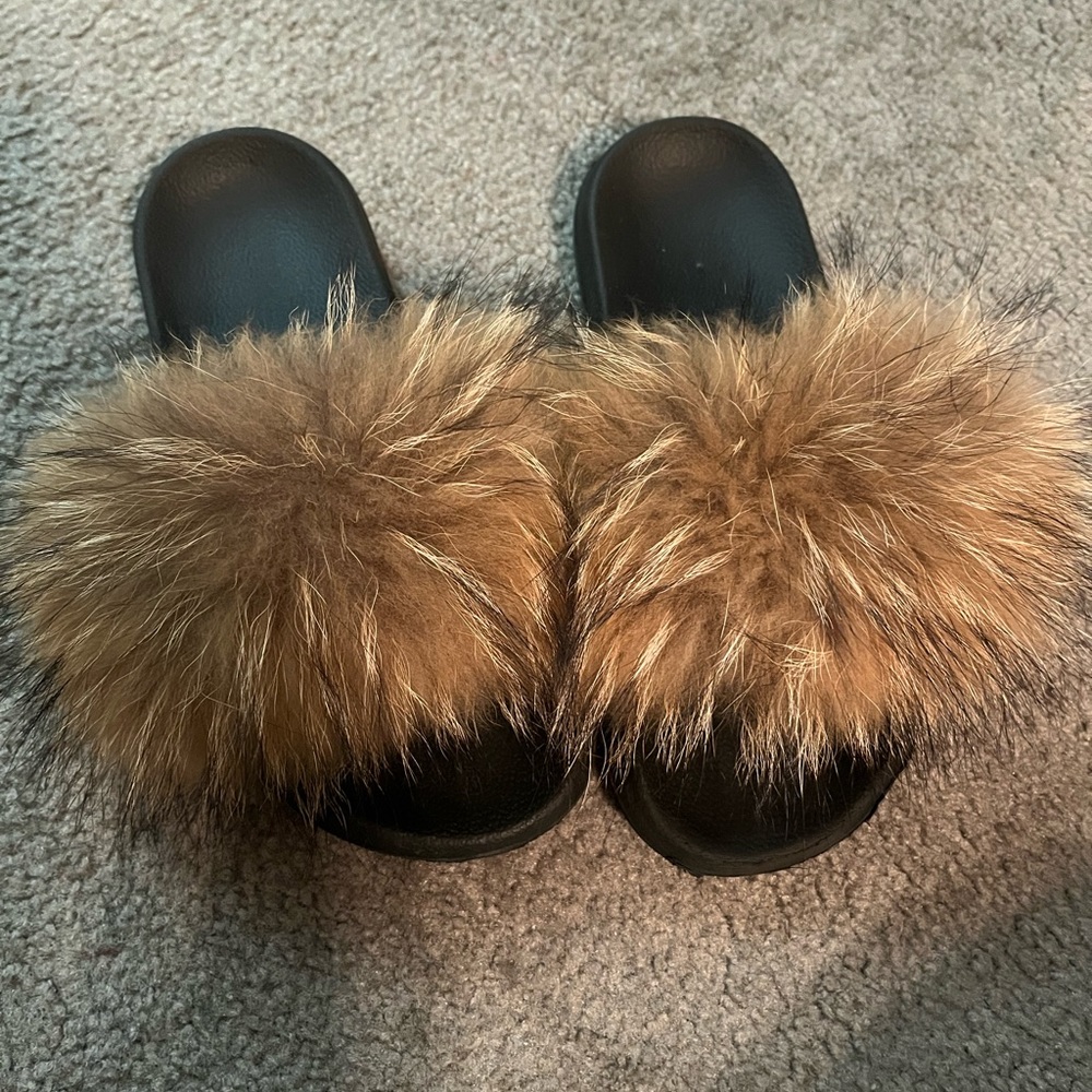 Fox 🦊 Fur puffy slippers